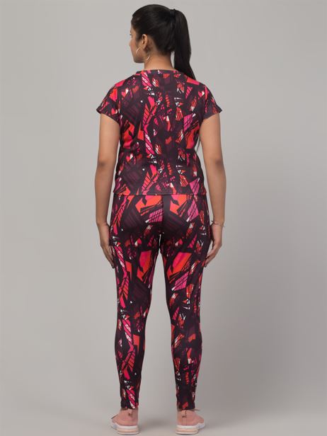 WUGO: Latest Fabulous High Quality Printed Sports Wear Set/Gym.