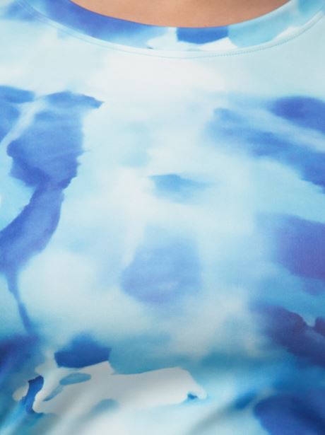 WUGO: Latest Fabulous High Quality Printed Sports Wear Set/Gym.