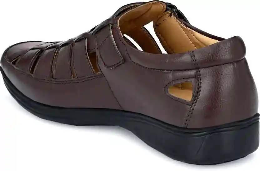 WUGO Men Roman Sandals Brown