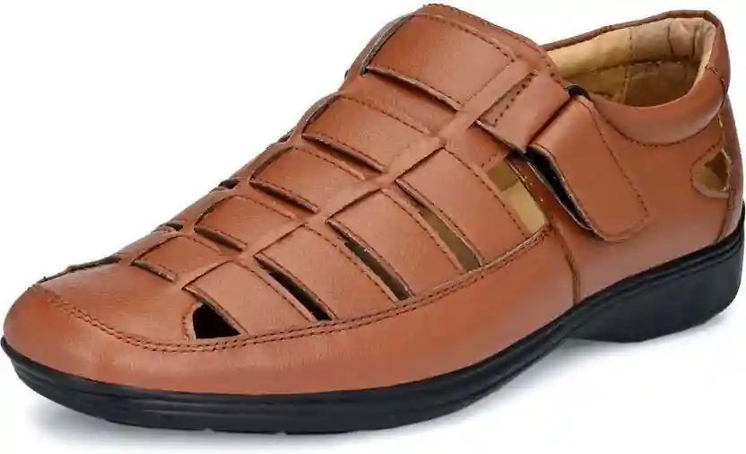 WUGO Men Tan Roman Sandals 